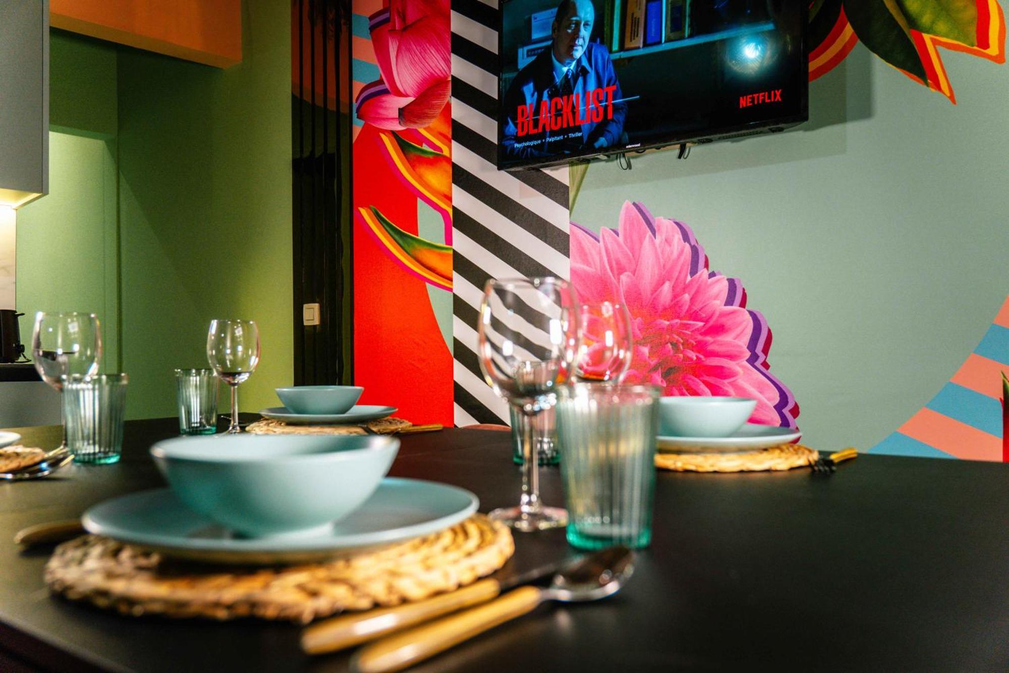 Capsule Flower - Balneo - Cinema - Billard - Nintendo Switch - Mons Centre Esterno foto